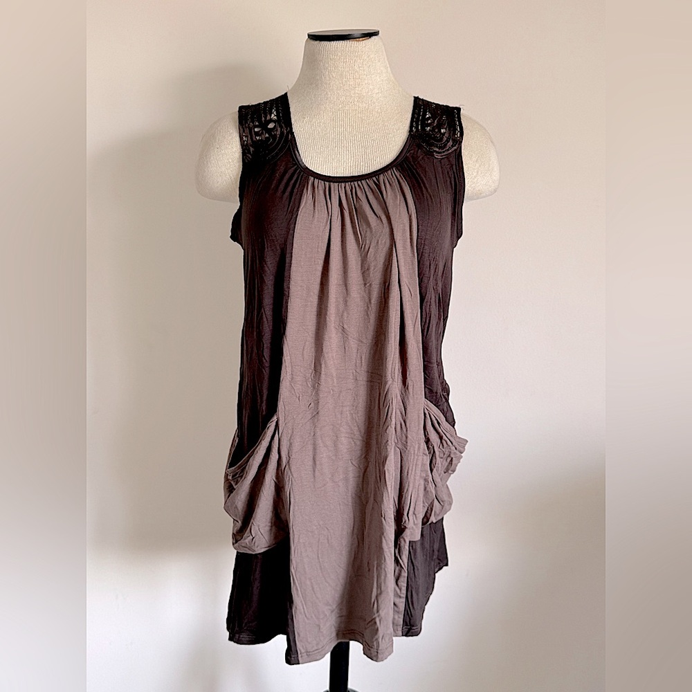 DAYTRIP Sleeveless Brown Dress with Crocheted Shoulders & Large Pockets Large